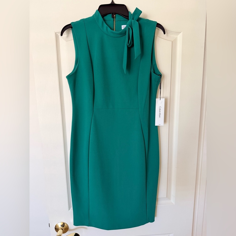 NWT Calvin Klein Green Sleeveless Sheath Dress with Neck Tie Accent